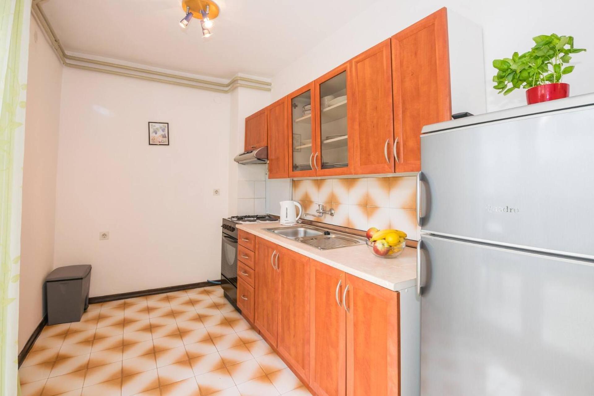 Family House With 2 Apartments - Irma Medulin Kültér fotó